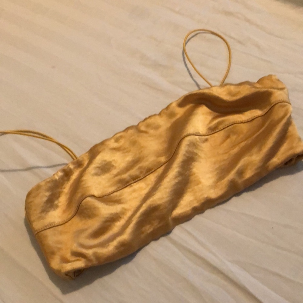 Silk Crop Top - Picture 2 of 4